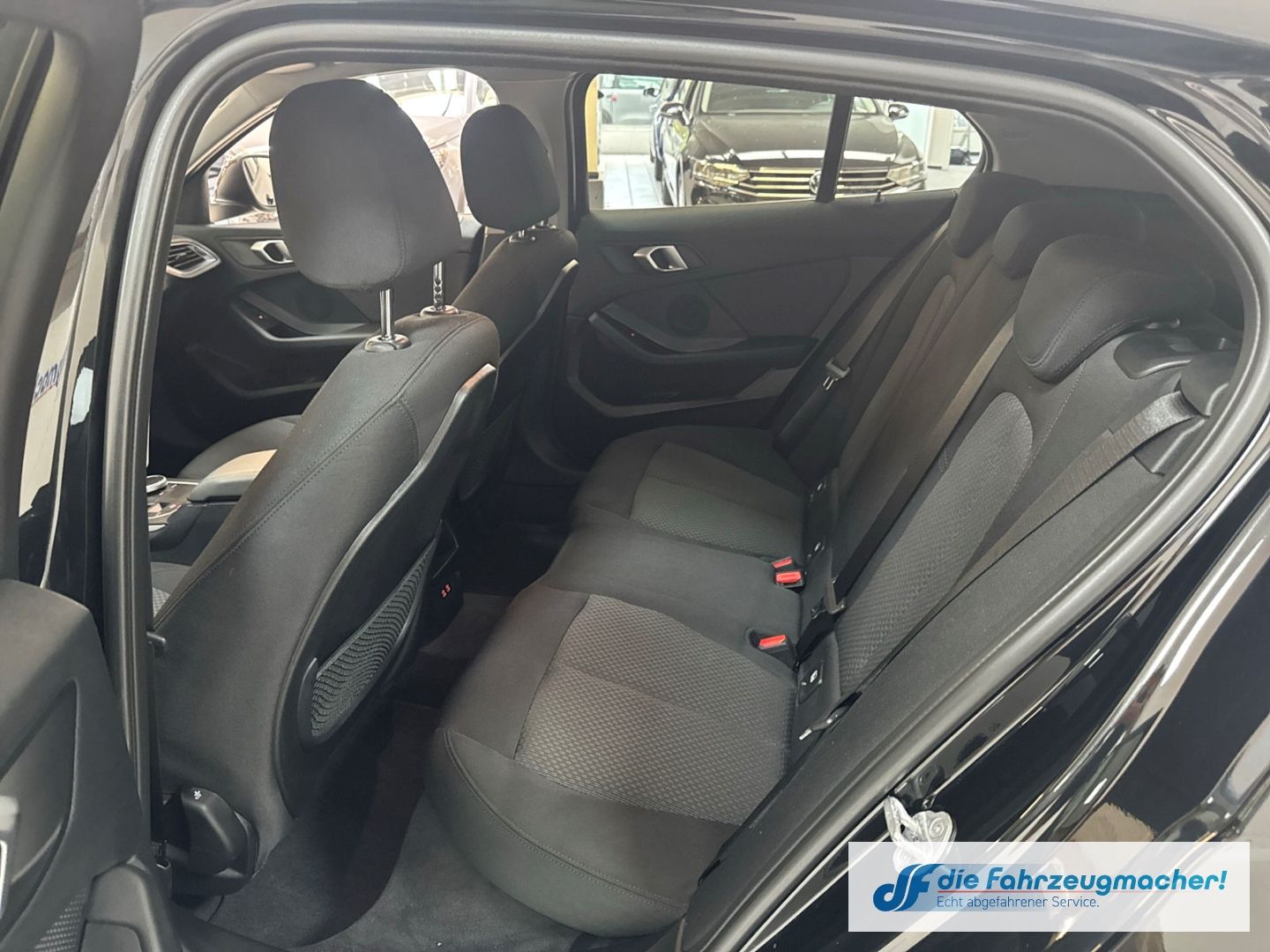 Fahrzeugabbildung BMW 118 d Advantage Navi Digitales Cockpit LED Sperr