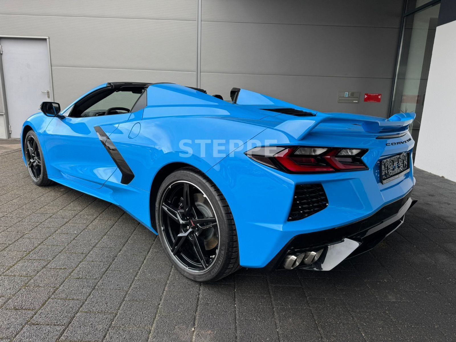 Corvette C8 Stingray Convertible 3LT Europamodell STEPPE