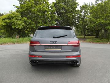 Audi Q7 - 6