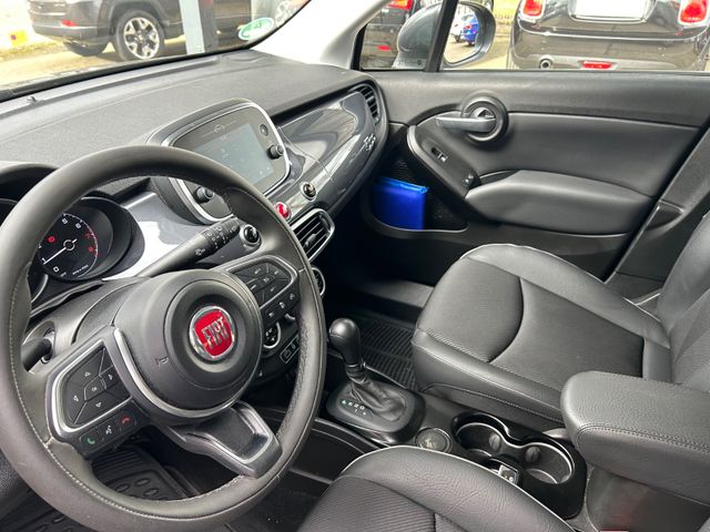 Fahrzeugabbildung Fiat 500X Cross Autom+Navi+CarPlay+Kamera+SHZ+PDC+LM