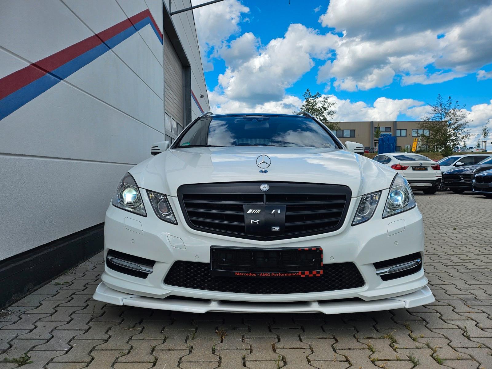 Mercedes-Benz E 350 CDI T-Modell AMG*Navi*Kamera*Leder*19Zoll*