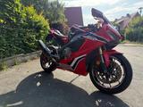 Honda CBR 1000 RR SC77 - HONDA CBR