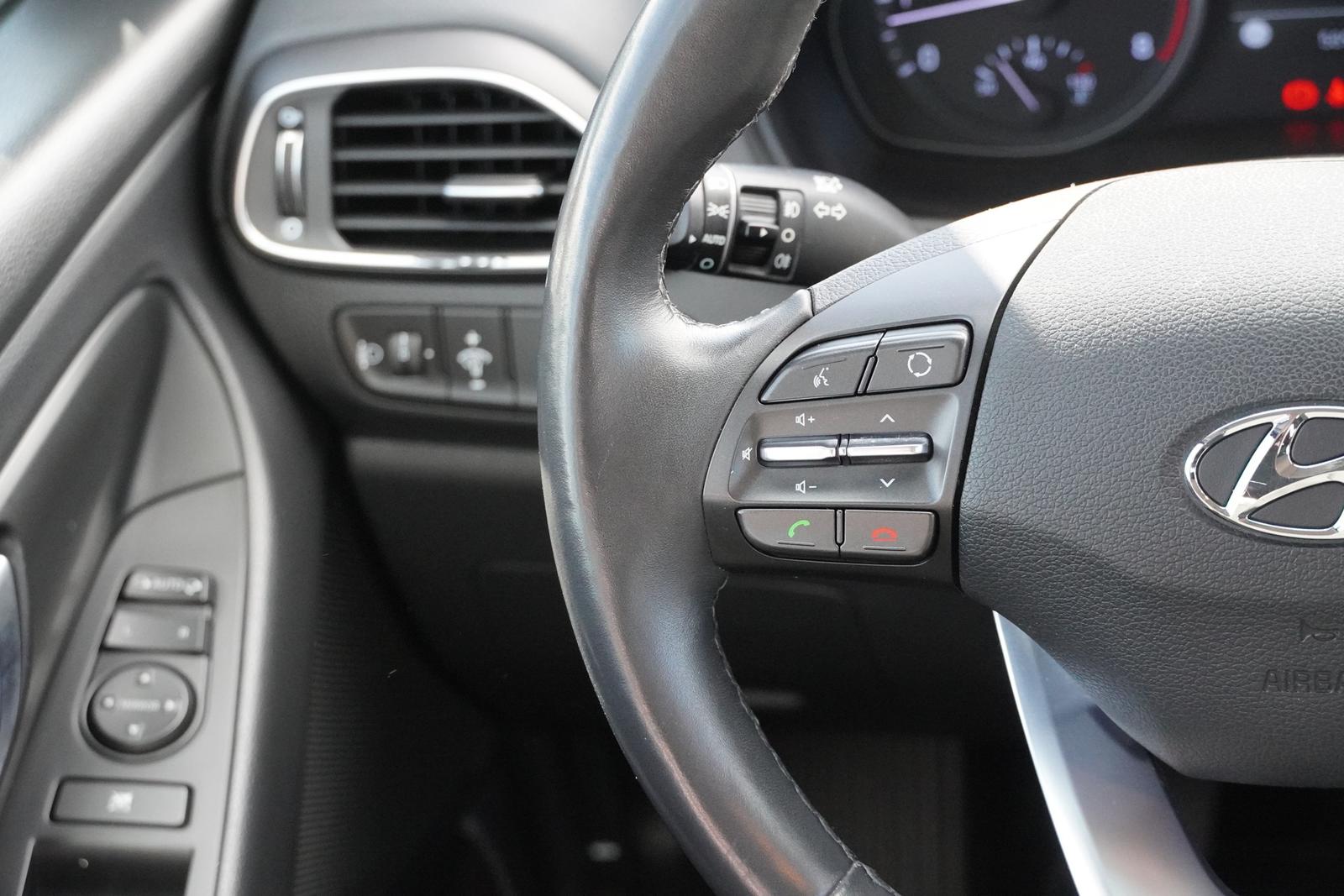 Hyundai i30 1.4 T-GDI Navi Kamera PDC Tempomat Bluetooth