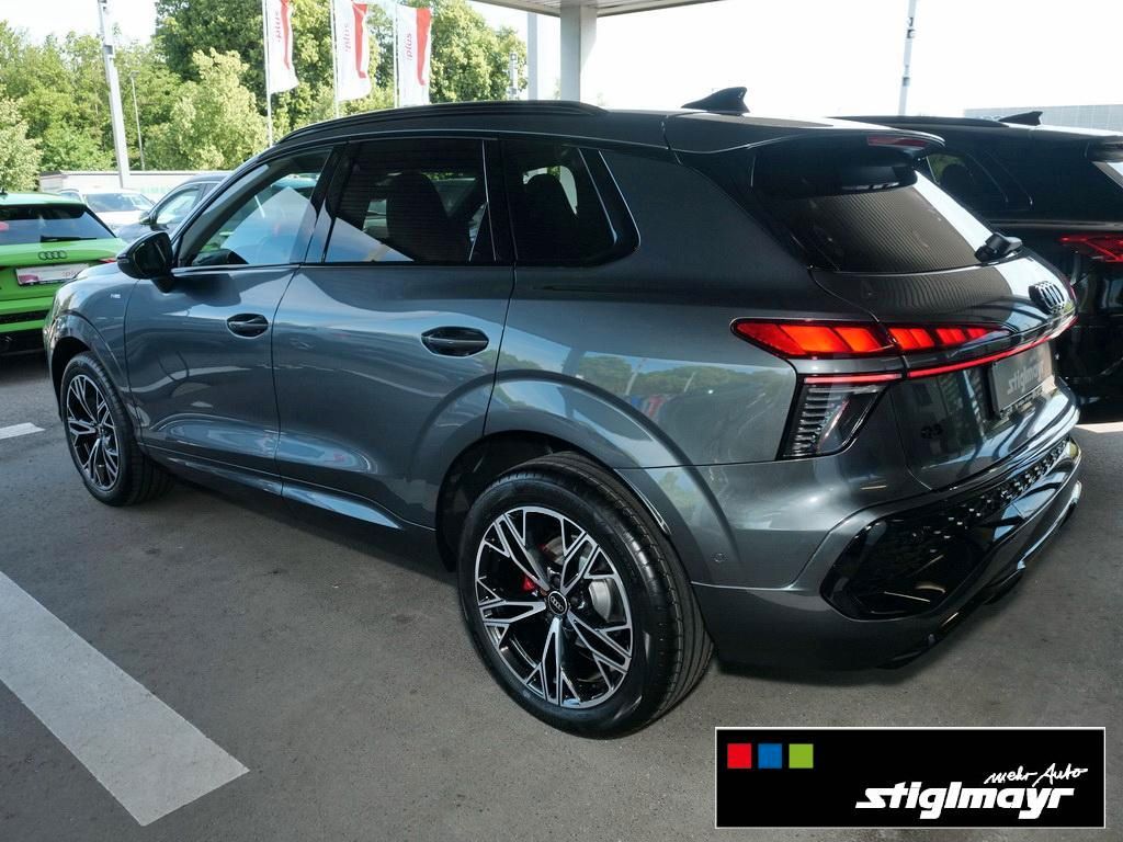 Audi Q3 SUV TDI quattro S tronic Matrix Alu-19` imagem 2
