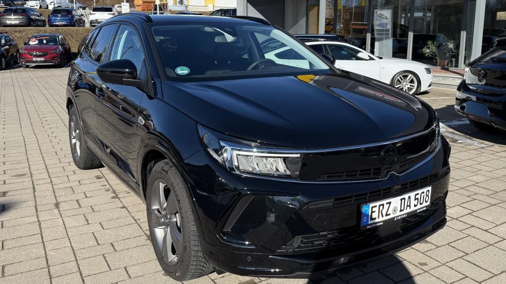 Autohaus Zimpel - Opel Grandland GS 1.2T Navi+LED+DAB+Klimaautomatik+Ka - Bild 3 Autohaus Zimpel - Opel Grandland GS 1.2T Navi+LED+DAB+Klimaautomatik+Ka - Bild 3