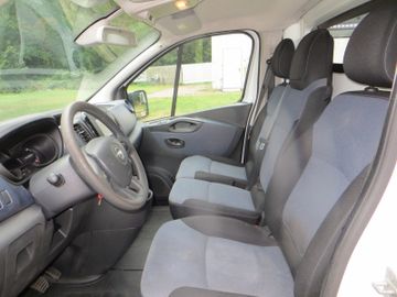 Opel Vivaro - 7