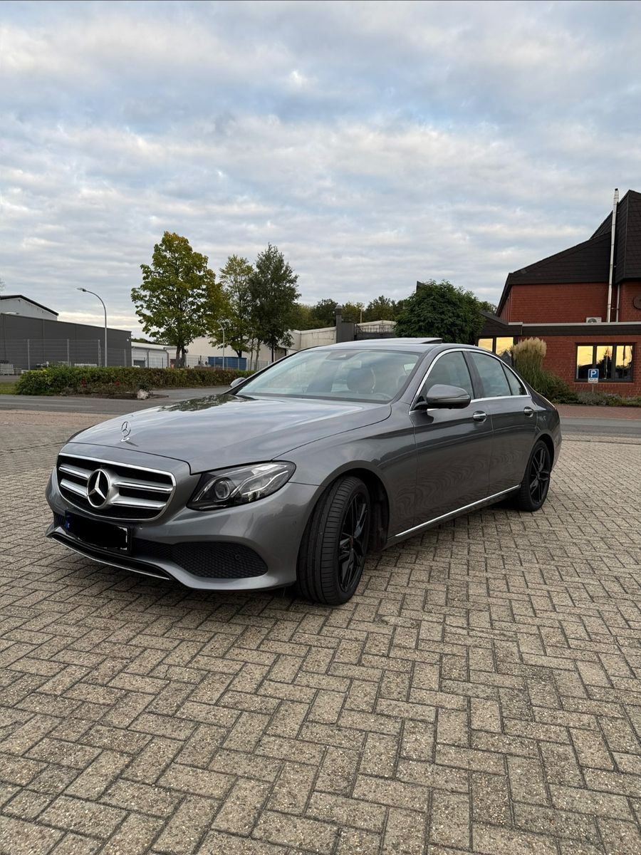 MERCEDES-BENZ E 350 d Autom. - Avantgarde MULTIBEAM 360