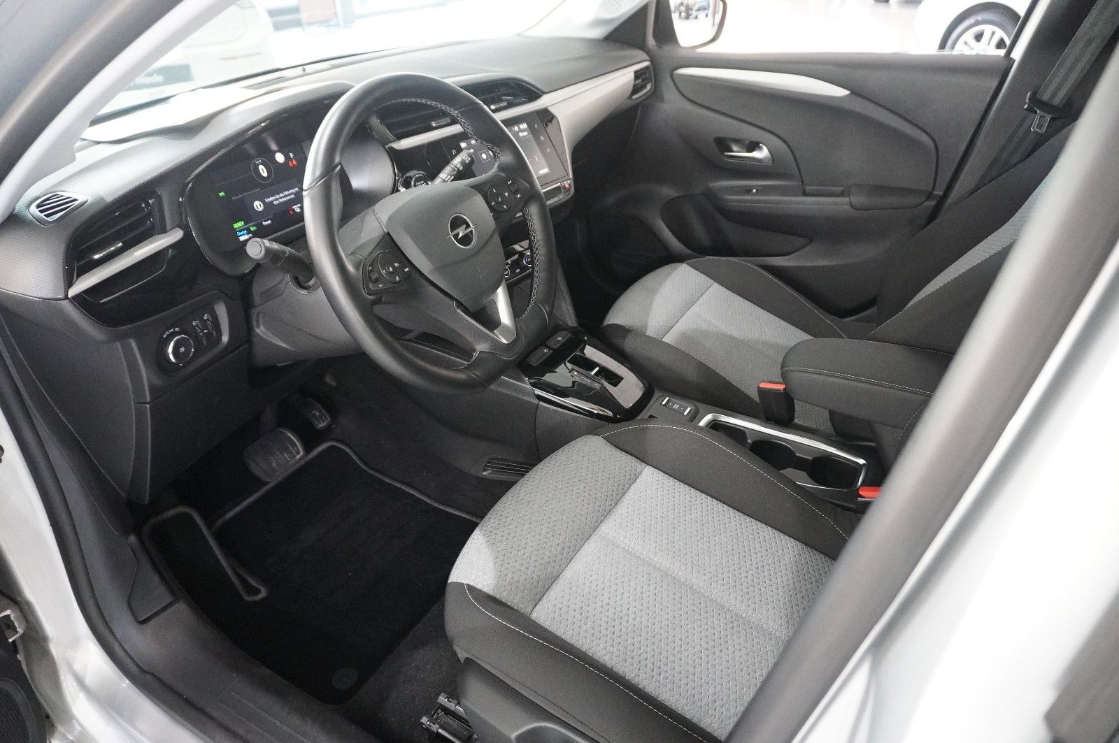 Fahrzeugabbildung Opel Corsa-e "FACELIFT" 3-PHASIG EDIT. NAVI/LED/DAB+