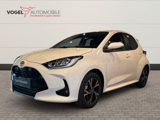 Toyota Yaris Hybrid Team Player + Comfort Paket