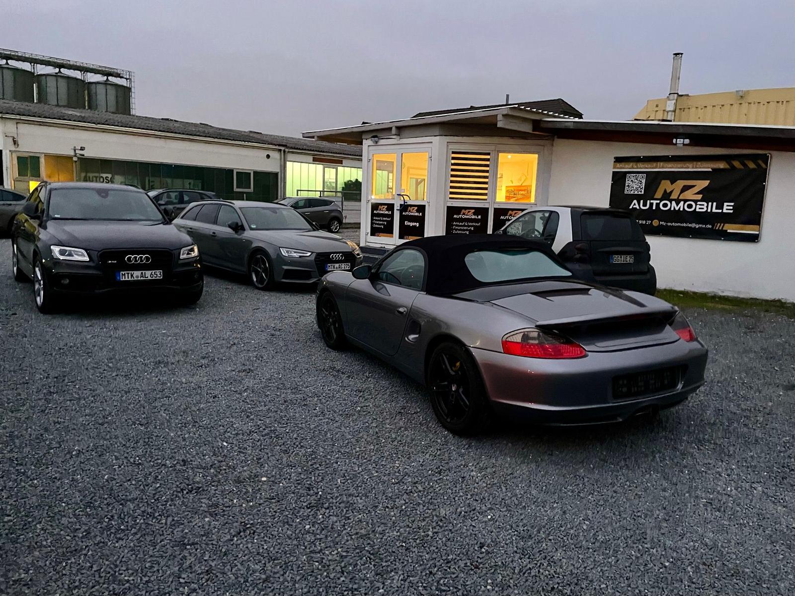 showroom-image-main