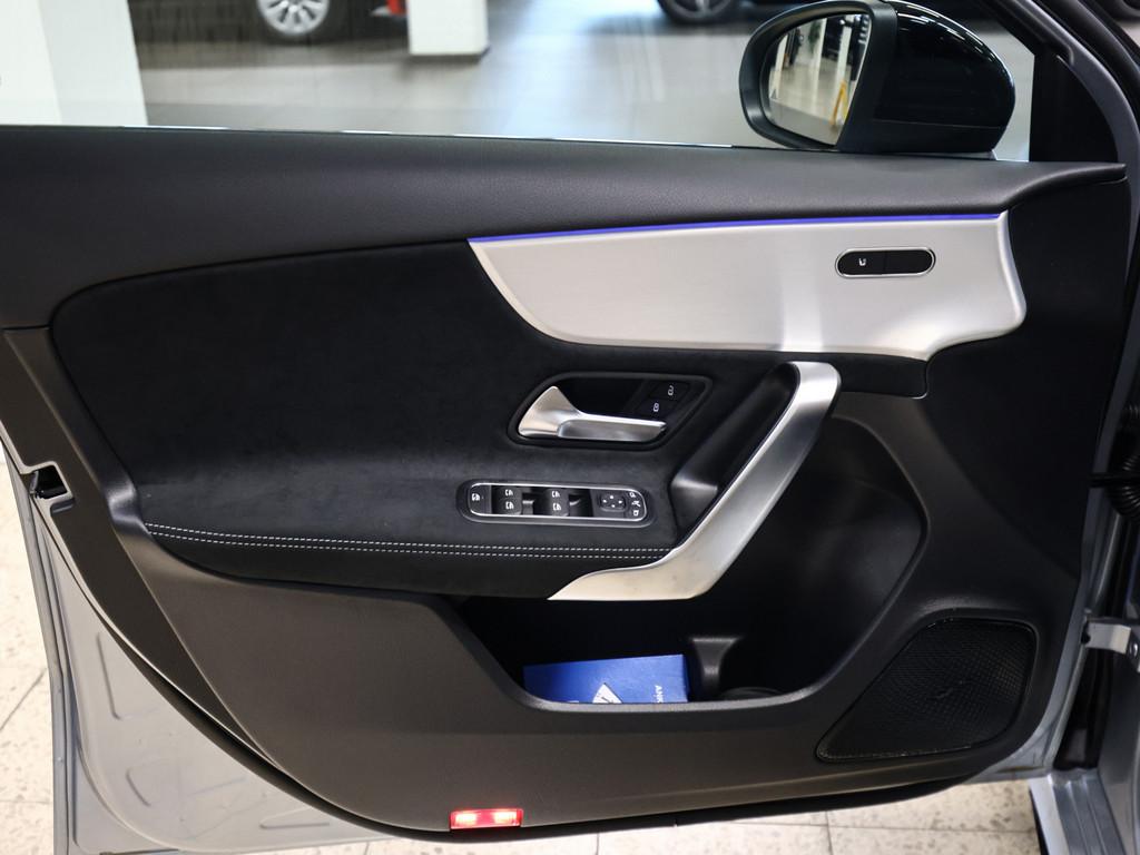 Mercedes-Benz A-Class AMG Special Edition AHK Distr. LED Navi Ka, миниатюра 24