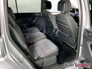 Volkswagen Touran 1.5 TSI DSG Move Navi Klima Standhzg