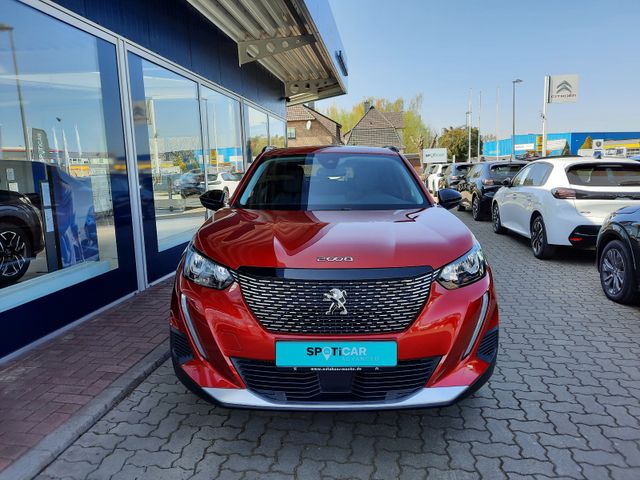 PEUGEOT 2008 Allure EAT8  NAVI  aAHK  GJR