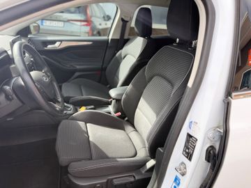 Ford Focus - 4
