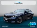 BMW 550e xDrive Limousine M Sportpaket Head-Up+AHK - blaue BMW 550