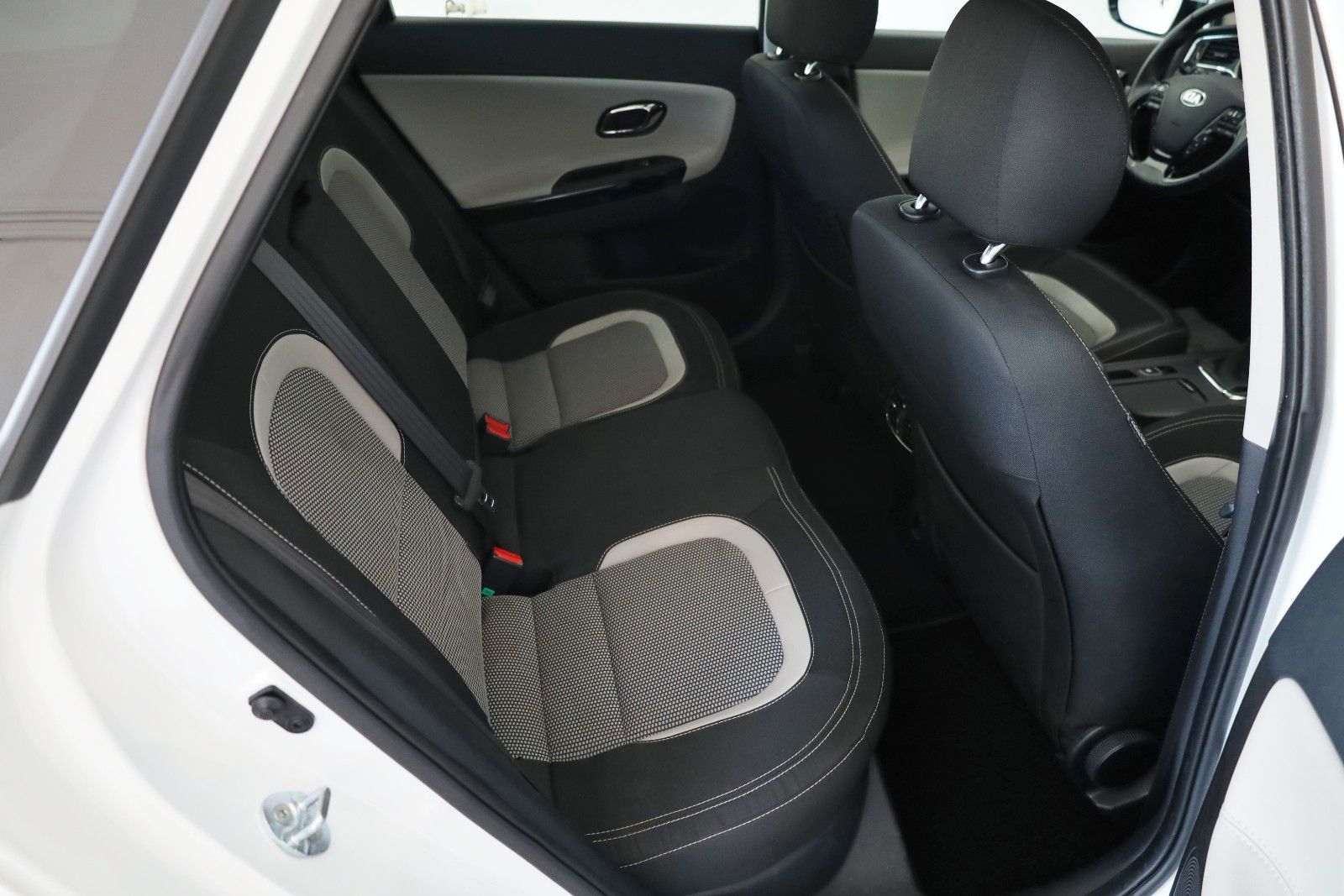 Fahrzeugabbildung Kia cee'd Sportswagon Spirit Navi,Xen,Kamera,PanDach