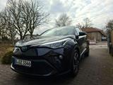 Toyota C-HR Hybrid Flow - gebrauchte Toyota C-HR aus dem Jahr 2023