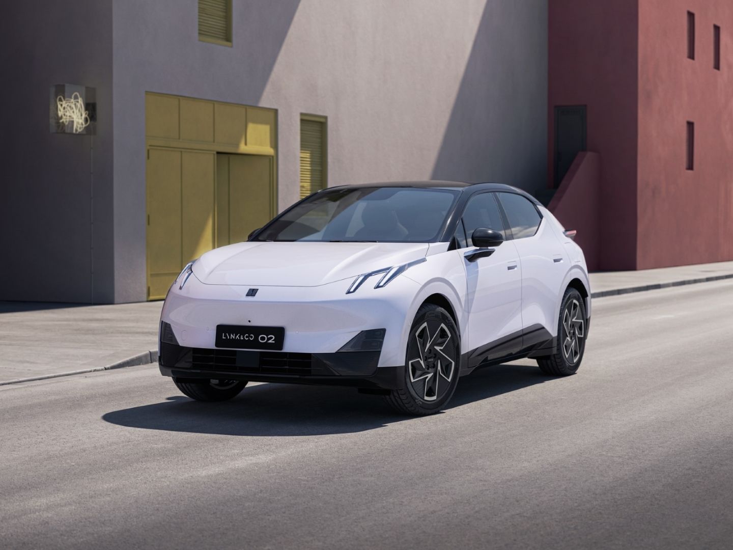 Lynk & Co 02