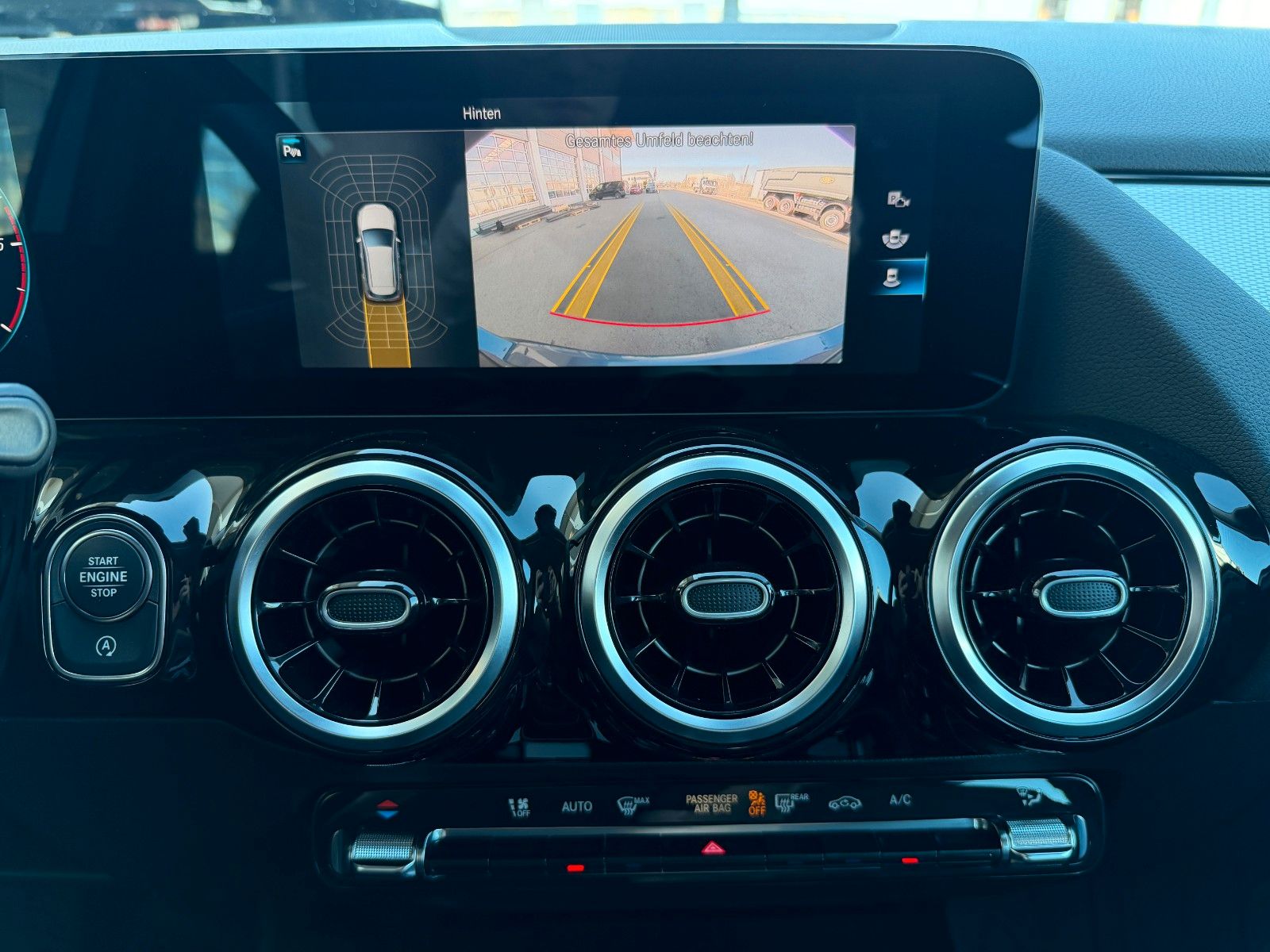 Fahrzeugabbildung Mercedes-Benz B 220 d Style R-Kamera+LED+Carplay+TOTW