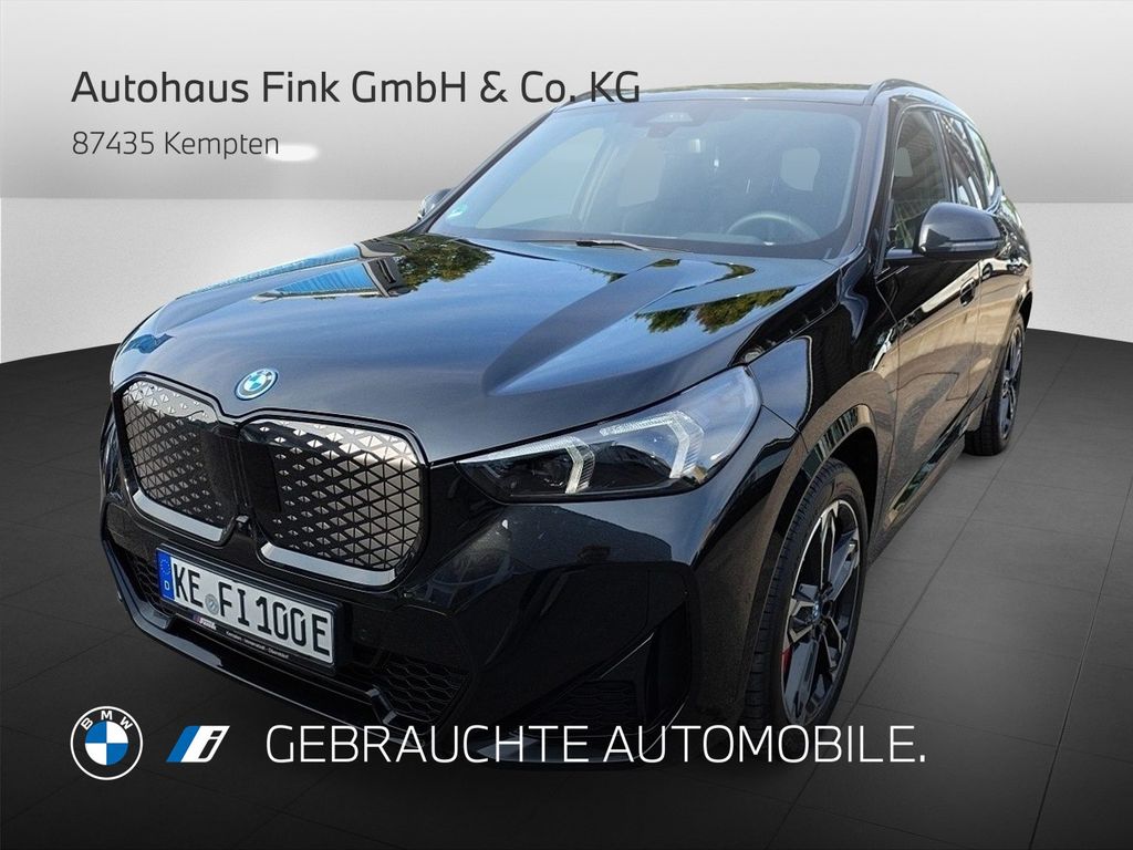 BMW iX1