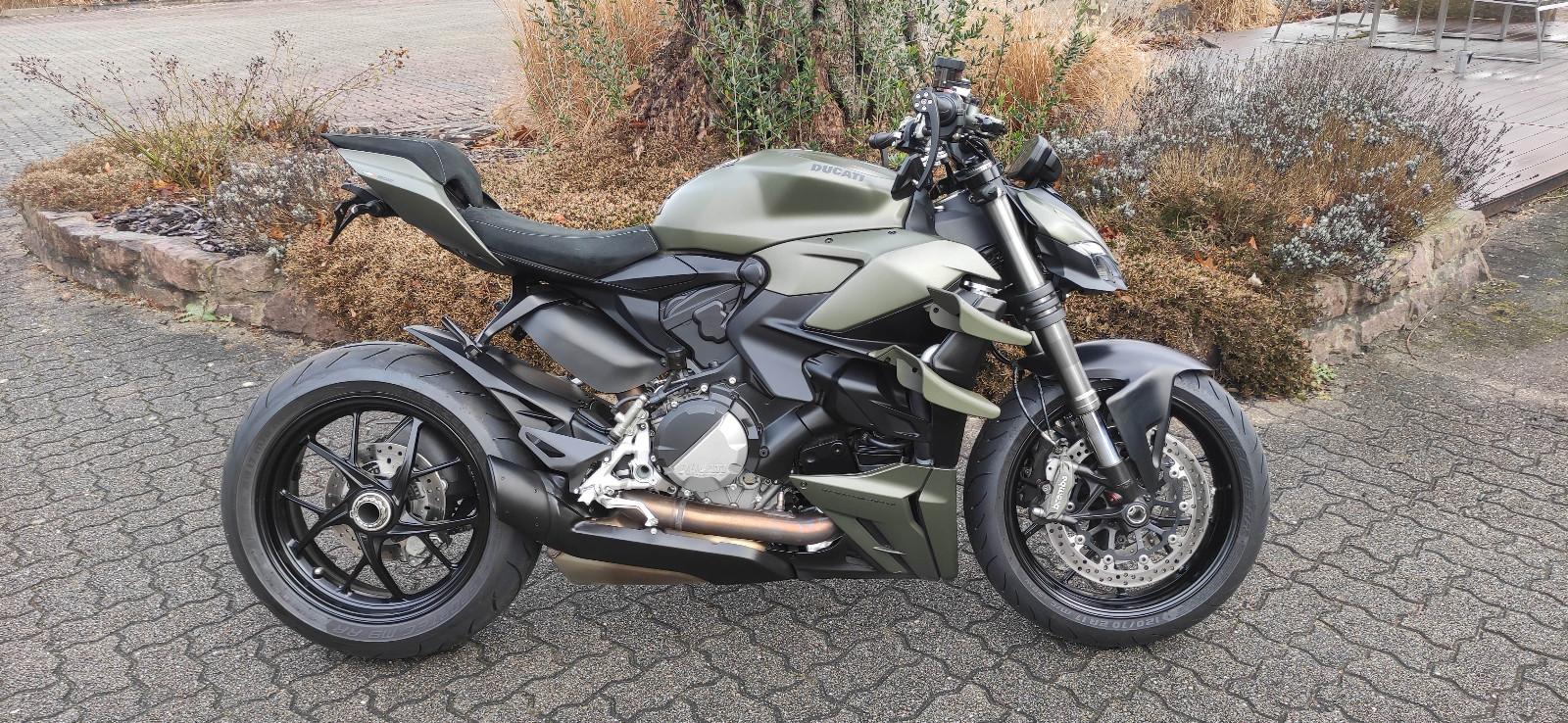 Ducati Streetfighter V2 - 1. Hand - Winglets