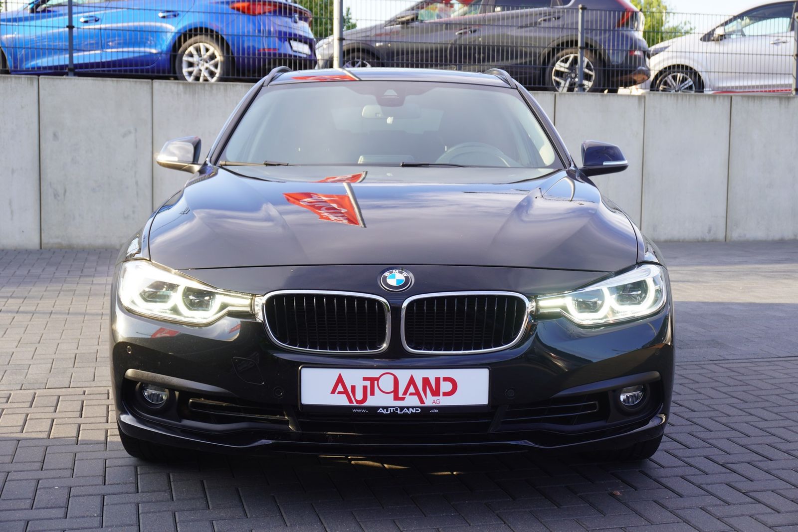 BMW 318i Advantage LED Navi AHK Tempomat Schiebedach foto 7
