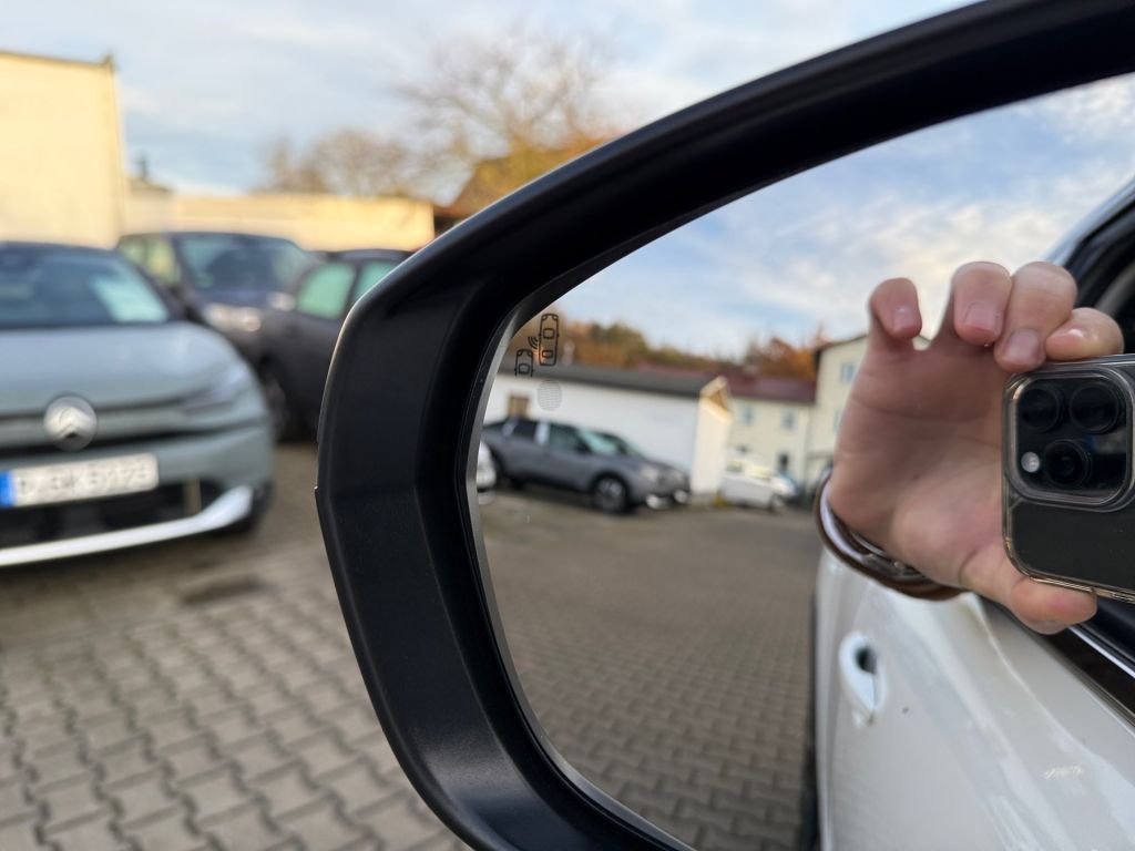 Fahrzeugabbildung Citroën C5 Aircross Pure Tech 130 S&S EAT8 SHINE PACK