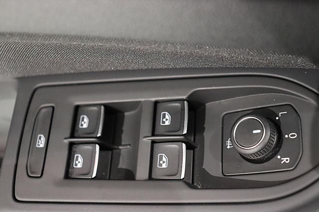 Golf GTI 2.0 TSI DSG NAVI PDC KAMERA SHZ SPORTFW