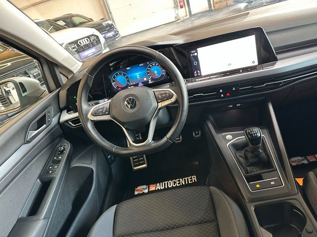 MYAUTOCENTER – Gebraucht- und Jahreswagen mit Werkstattservice in Pfaffenhofen Volkswagen Golf VIII Variant *Parkass.*LED*Virtuel*AHK*
