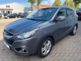 Hyundai ix35 Premium AWD/AUT/PANO/AHK/LEDER/NAVI/SHZ - Hyundai ix35: Allradantrieb, Automatik