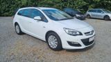 Opel Astra J Sports Tourer Selection - Opel Astra: Selection