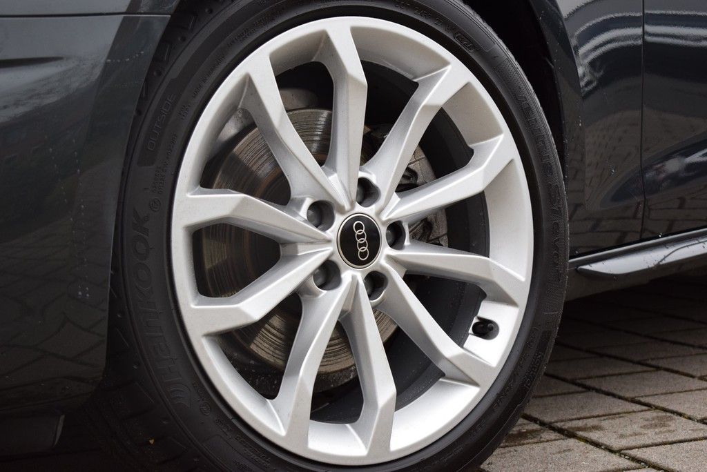 Audi A4 - Bild 24