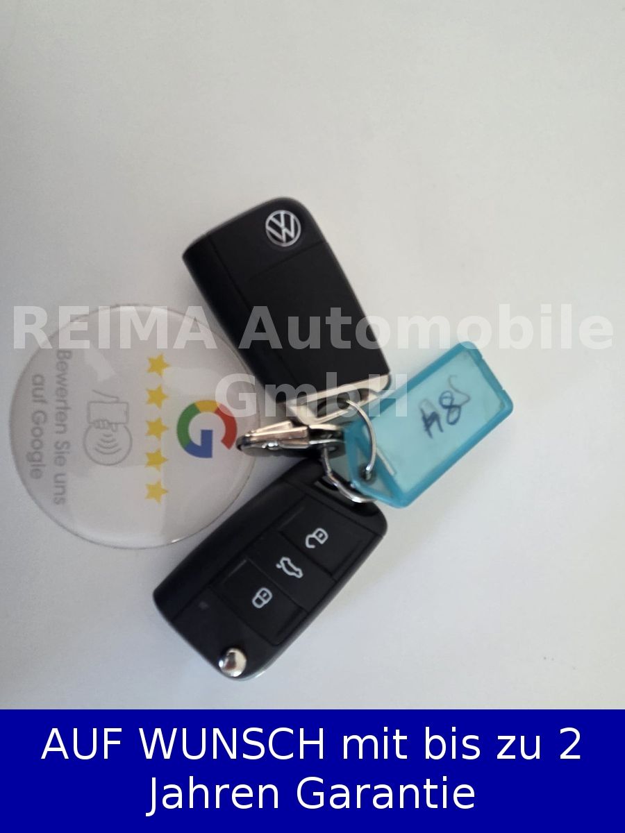 Fahrzeugabbildung Volkswagen T-Roc R-Line, LED, Massage, ACC