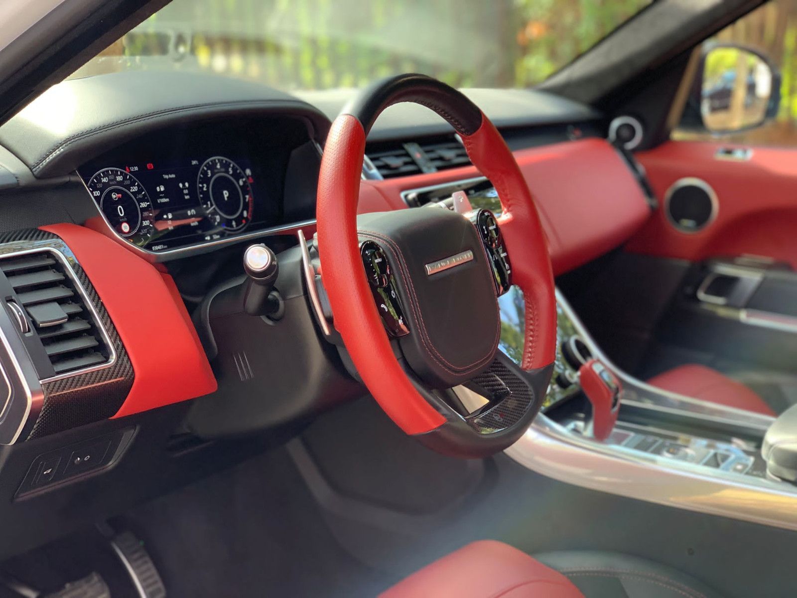 Land Rover Range Rover Sport 5.0 P575 SVR Carbon*Pano*360° foto 10