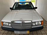 Mercedes-Benz Mercedes 190E - Mercedes-Benz 190 aus 1988: 190e