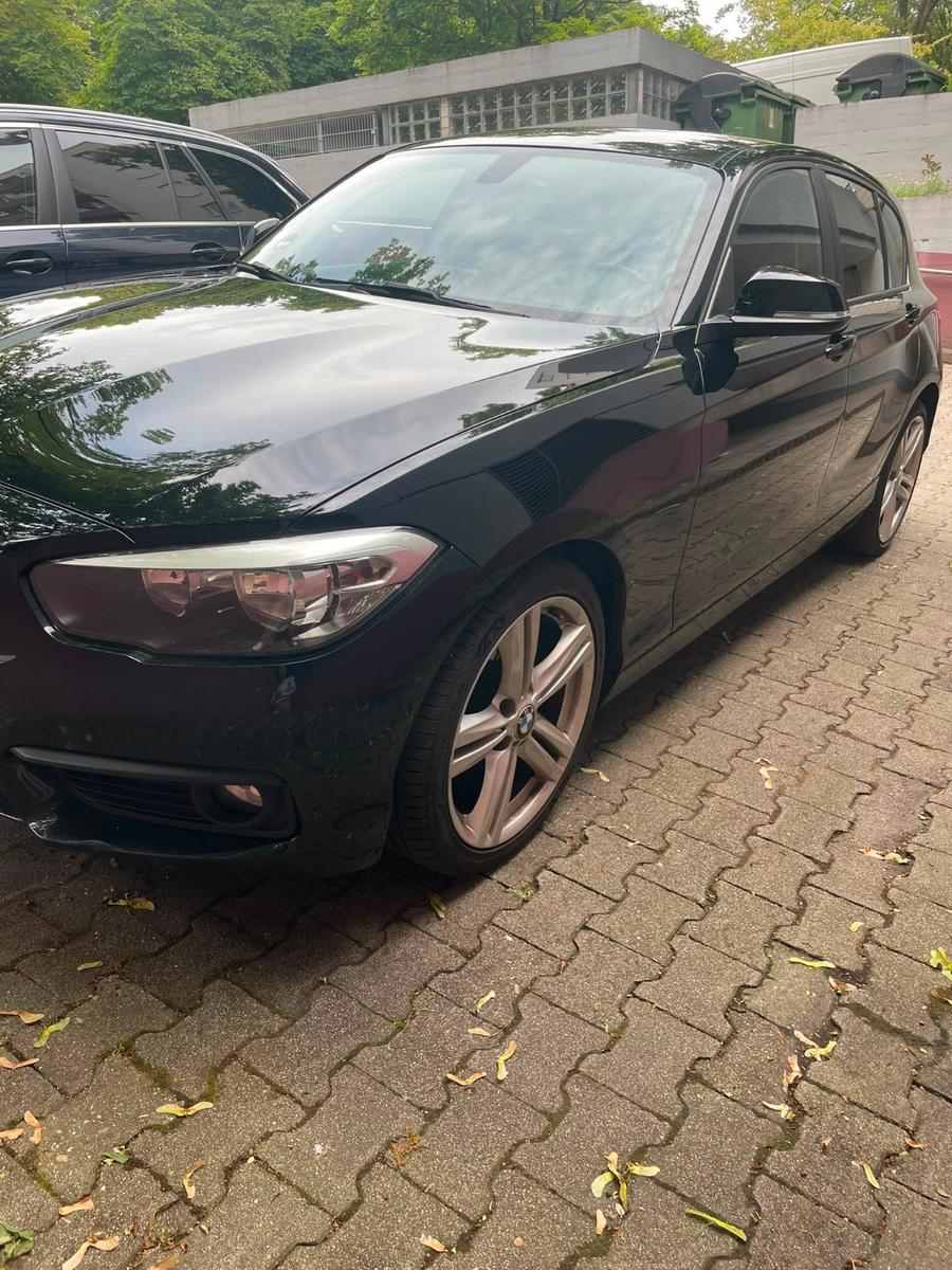 BMW 118i Advantage| EZ 2017 | 136 PS 
