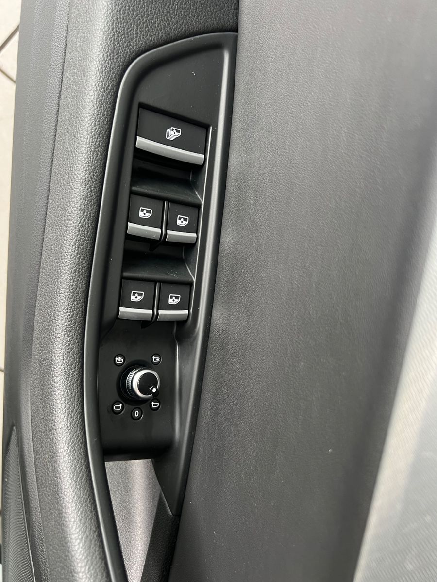 Fahrzeugabbildung Audi A5 Cabriolet 2.0 quattro sport S line