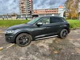 Audi Q5 2.0 TDI 140kW S tronic quattro sport *Voll