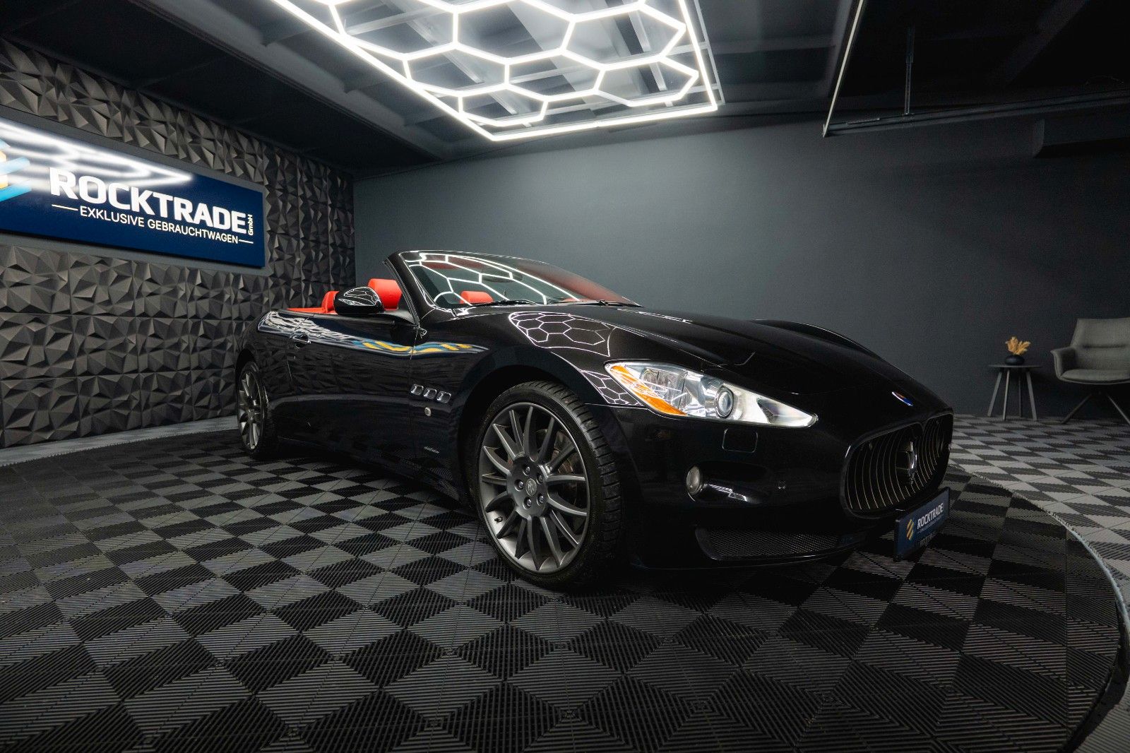 Fahrzeugabbildung Maserati GranCabrio Sport 4.7 V8 Ferrari *Unfallfrei*BOSE