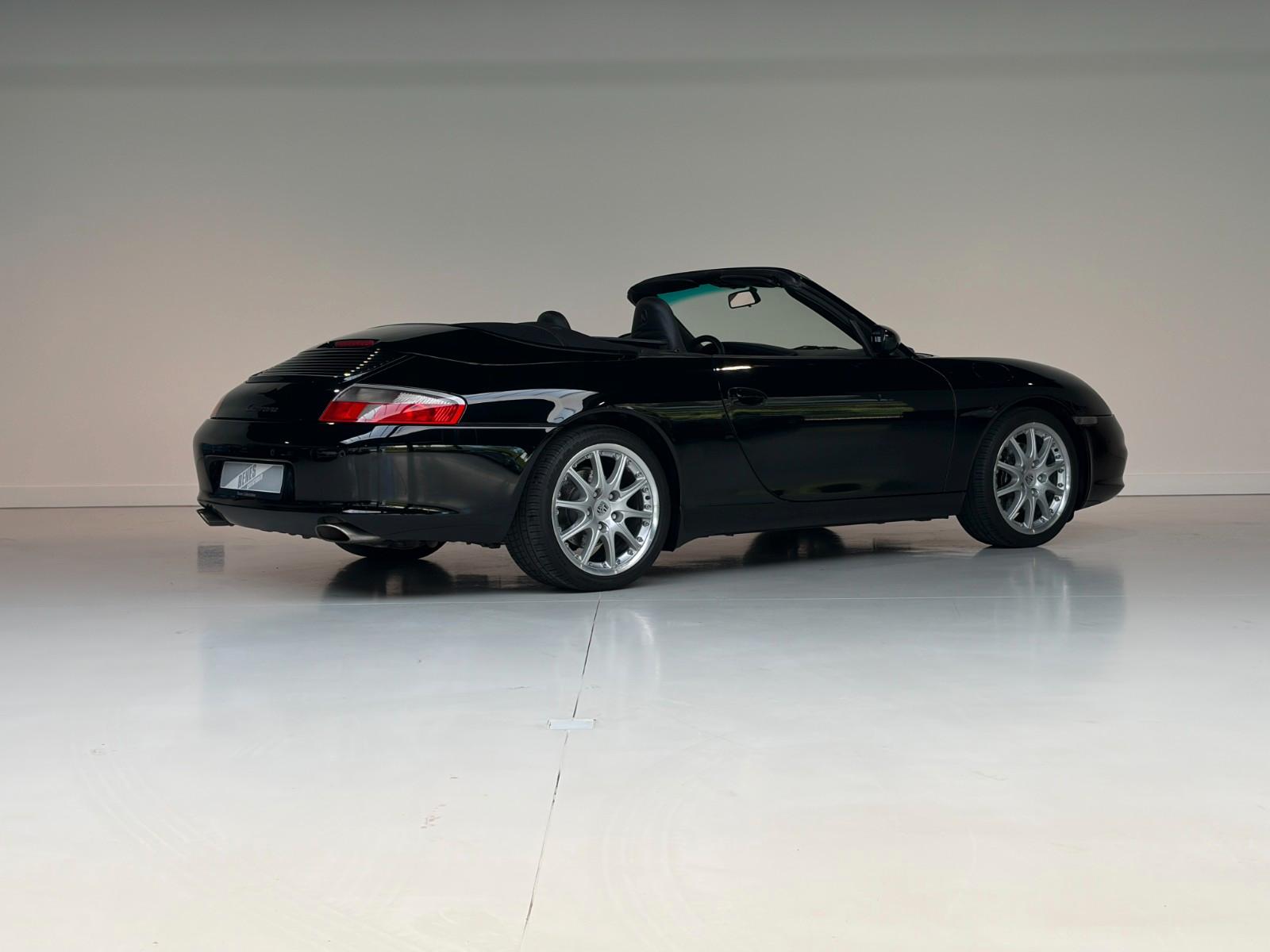 Porsche 996 Carrera Cabriolet