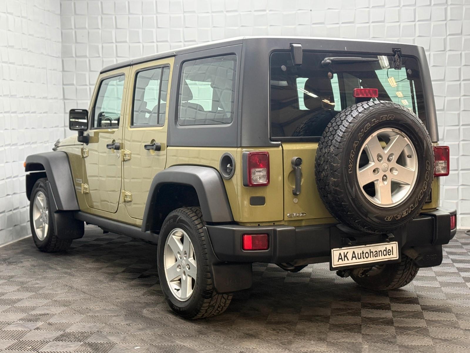 Jeep Wrangler Unlimited 2.8 CRD 200 ch 4x4 BVM / 186 877 km / Commando Green / Hard-Top