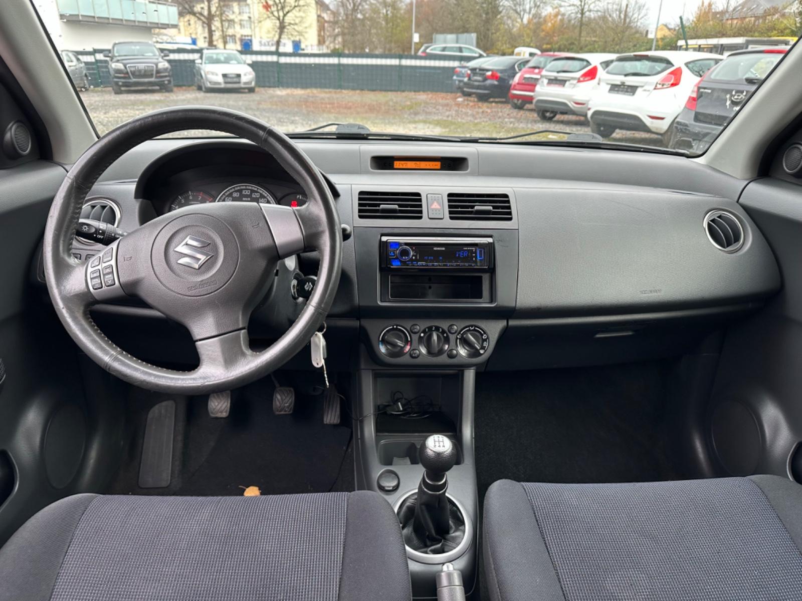 Suzuki Swift Lim. Snow