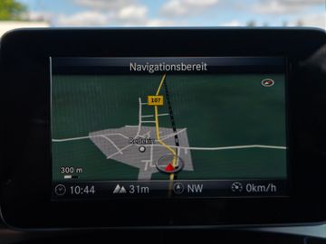 Mercedes-Benz GLC 220 d 4Matic*LED*Navi*PDC*SHZ*Teilleder*