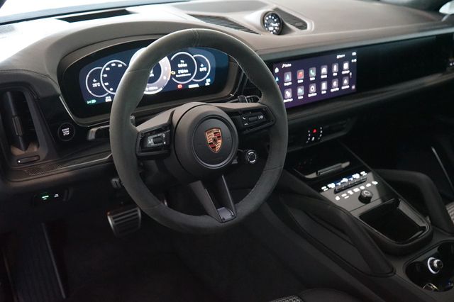 Porsche Cayenne GTS Coupé | Leichtbau Sport-Paket Porsche Cayenne GTS Coupé | Leichtbau Sport-Paket