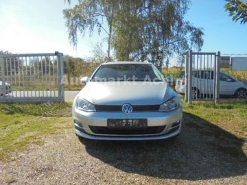 Volkswagen Golf - 2