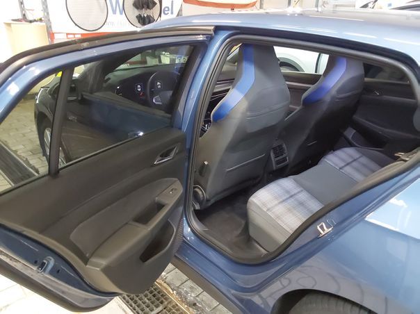 Volkswagen Golf - Bild 6