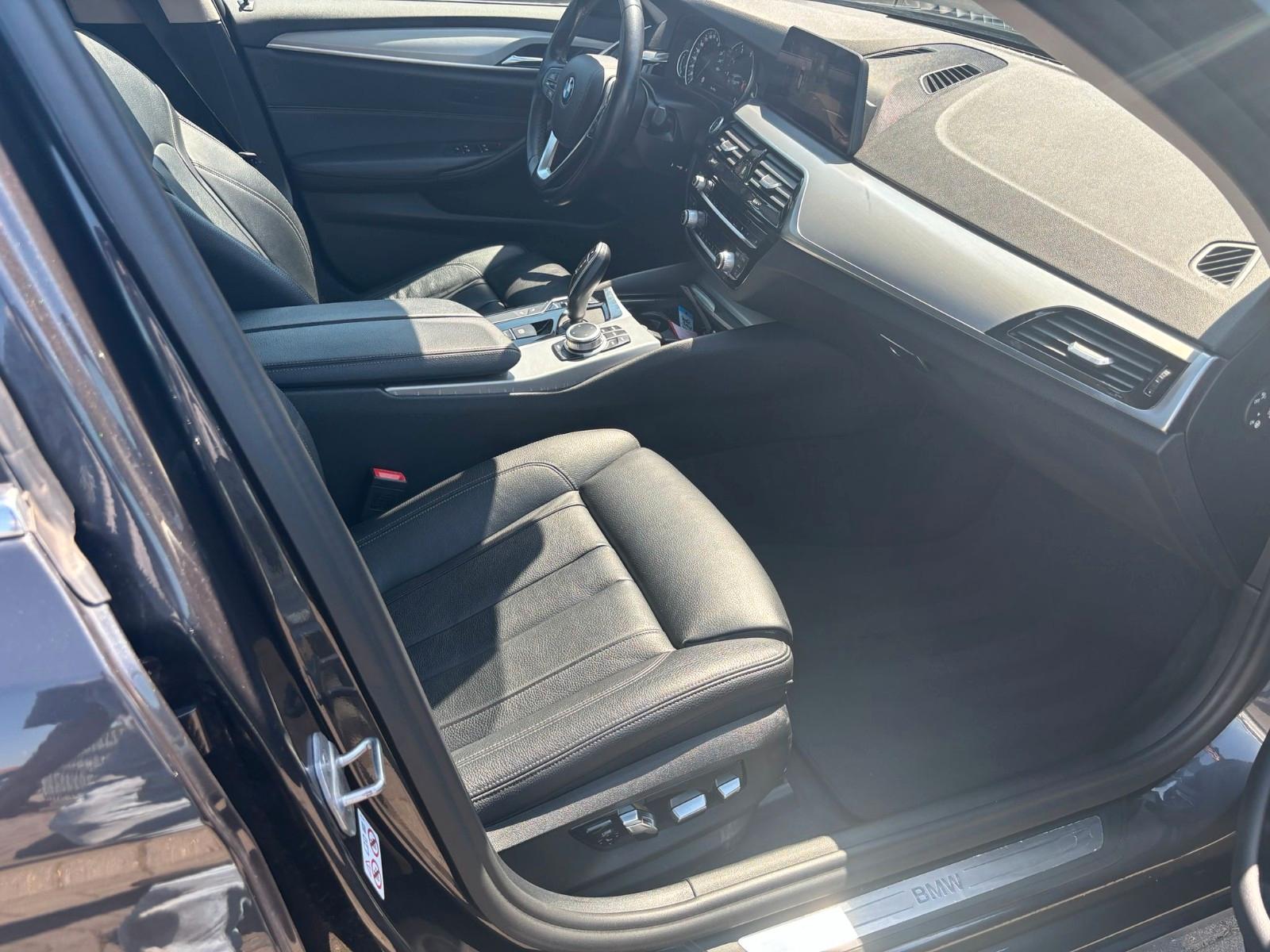 BMW 520 d T Luxury Steptronic LED*NAV*SHZ*CAM*AHK, миниатюра 25