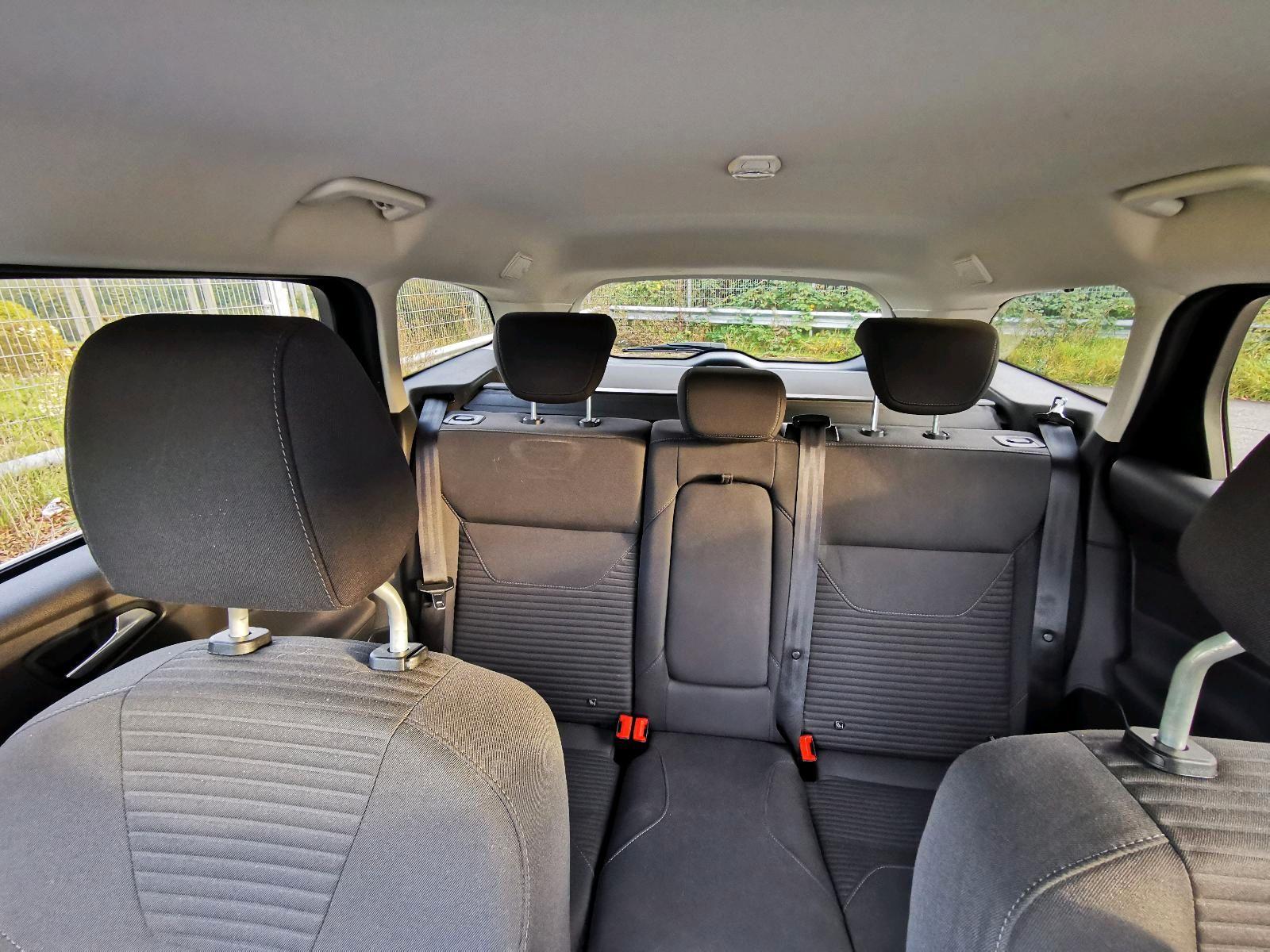 Ford Focus 2015 — photo 10