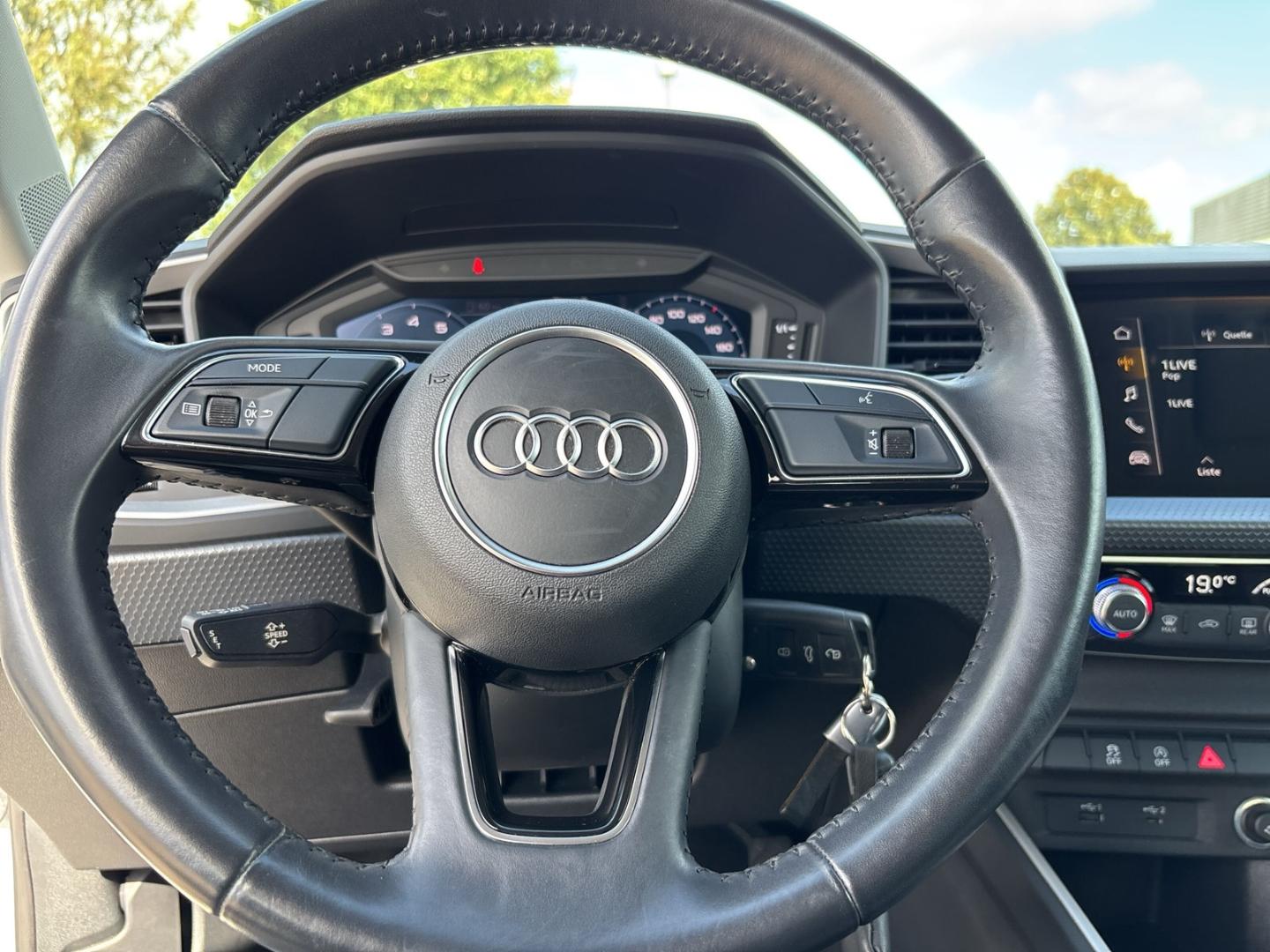 Audi A1 advanced TFSI 1.0 Sportback t Apple CarPlay