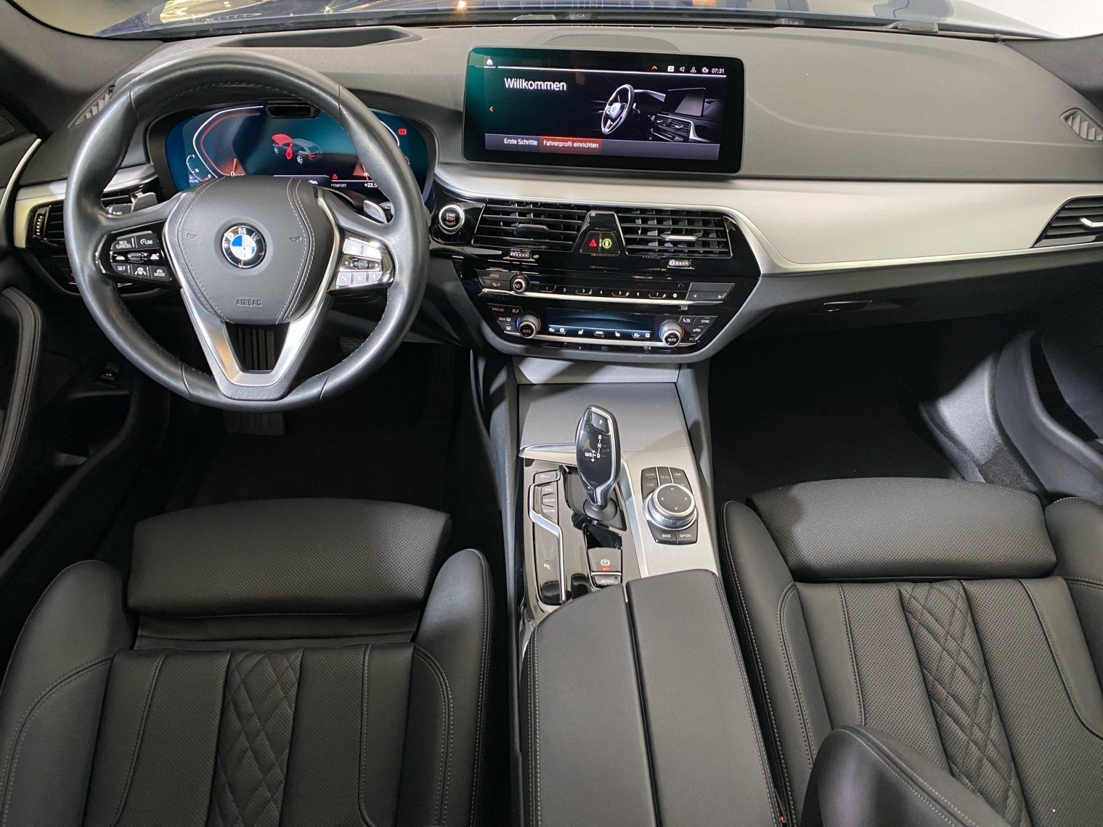 BMW 520d Touring AHK Driv.Assist.Prof Head-Up HiFi foto 7